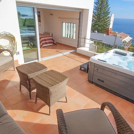 Holiday home The Fantastic House Of